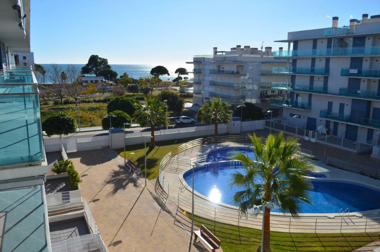 Golive Esquirol Beach カンブリルス エクステリア 写真